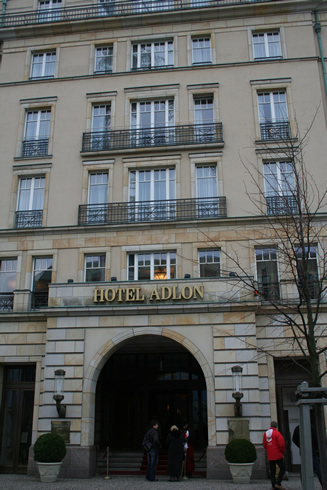 Hotel Adlon – Berlin Pariser Platz - Vivamost!