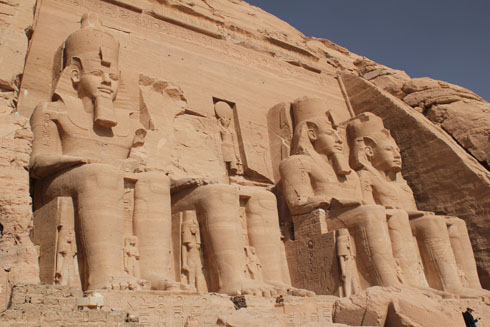 Abu Simbel Ramsess II temple 