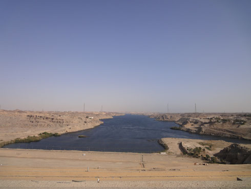 Aswan Dam dividing Nile and Lake Nasser