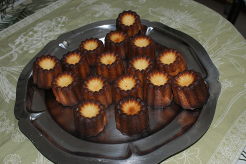 French specialty from Bordeaux - the canelés