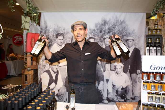 Di Bennardo and his olive oils - Gourmesse in Zurich - copyright Veronique Gray
