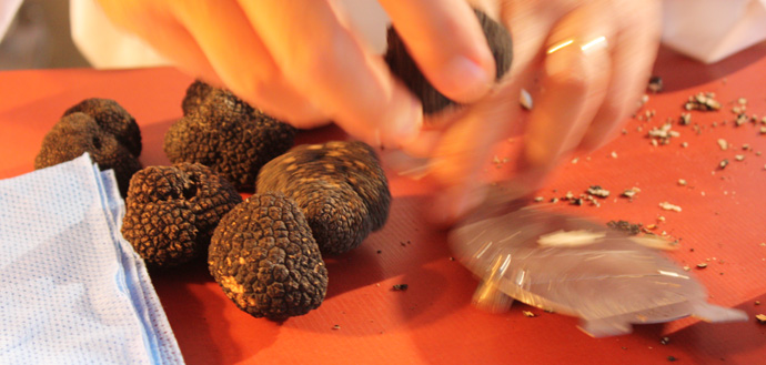 Dominique Gauthier prepares dish with summer truffles at Il TAVOLO - copyright Veronique Gray
