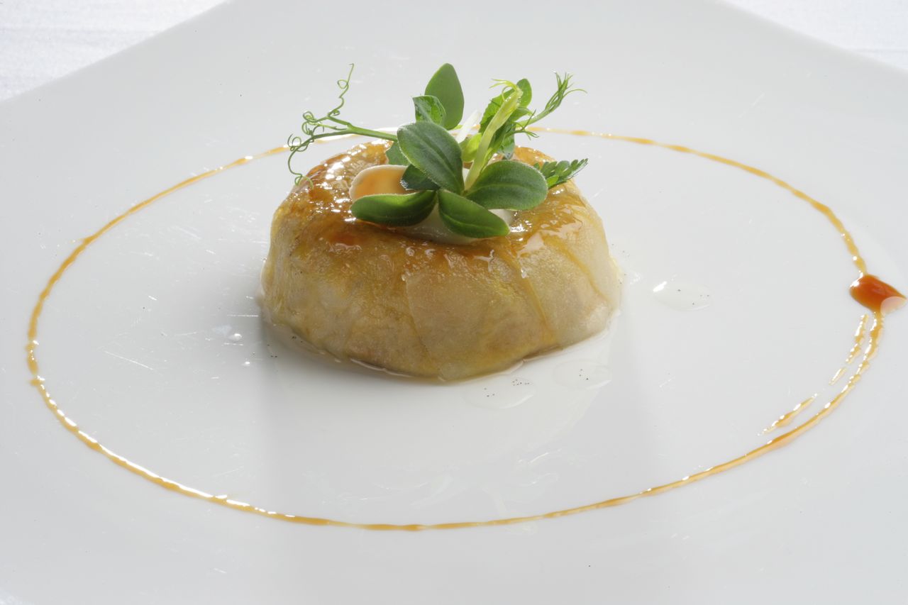 Foie gras timbale with caramelized apples - El Celler De Can Roca copyright The Roca Brothers