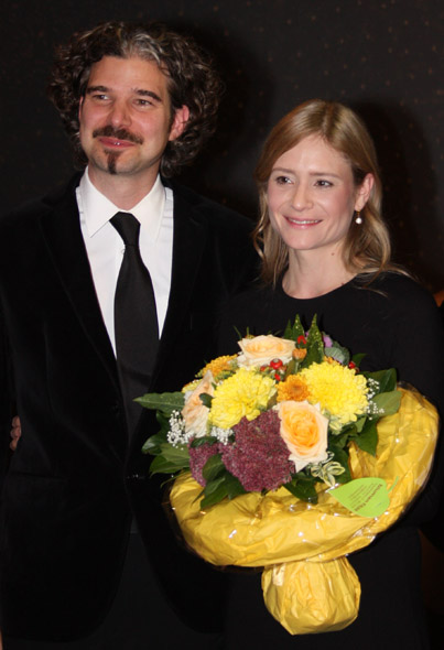 Julia Jentsch with Peter Luisi at the ZFF closing ceremony