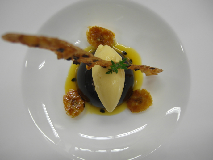 Maracaibo mousse with banane and passion fruit sorbet - copyright The Dolder Resort