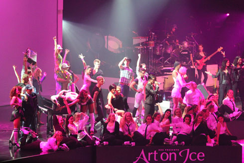 Marvin Smith, Tinkabelle, Tanja Tankner, Stéphane Lambiel and Team Surprise - Art on Ice 2012