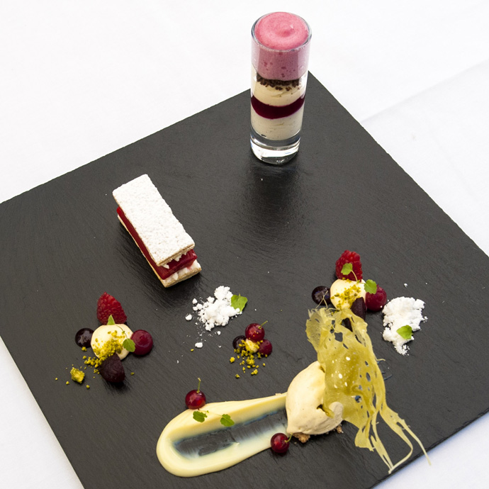 Millefeuille of rhubarb with vanilla ice-cream - credits Il Casale, Wetzikon
