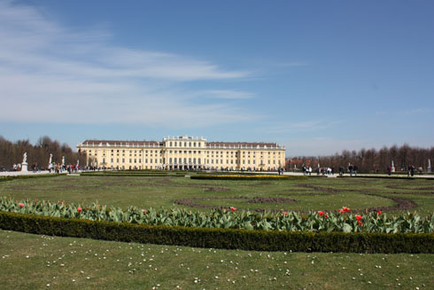 Schönbrunn gardens and Palace