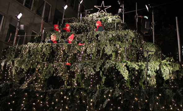 The Singing Christmas Tree in Zurich