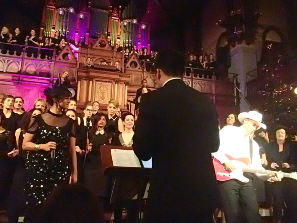 Zurich Singers Night Christmas Special with co-founder of Voice and Music Academy Dr. Thomas Lutz and singer Tanja Dankner
