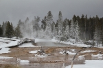 yellowstone-park-in-the-winter