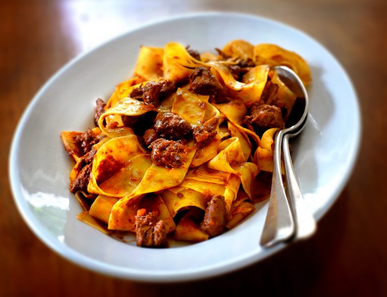 Pappardelle al cinghiale – a recipe from Claudio Del Principe – Vivamost!