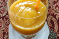 Apricot-orange-mango smoothie (3-4 servings)