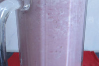 Strawberry Milkshake (3 servings)
