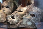 venetian-masks-sold-in-a-tiny-street-in-venice